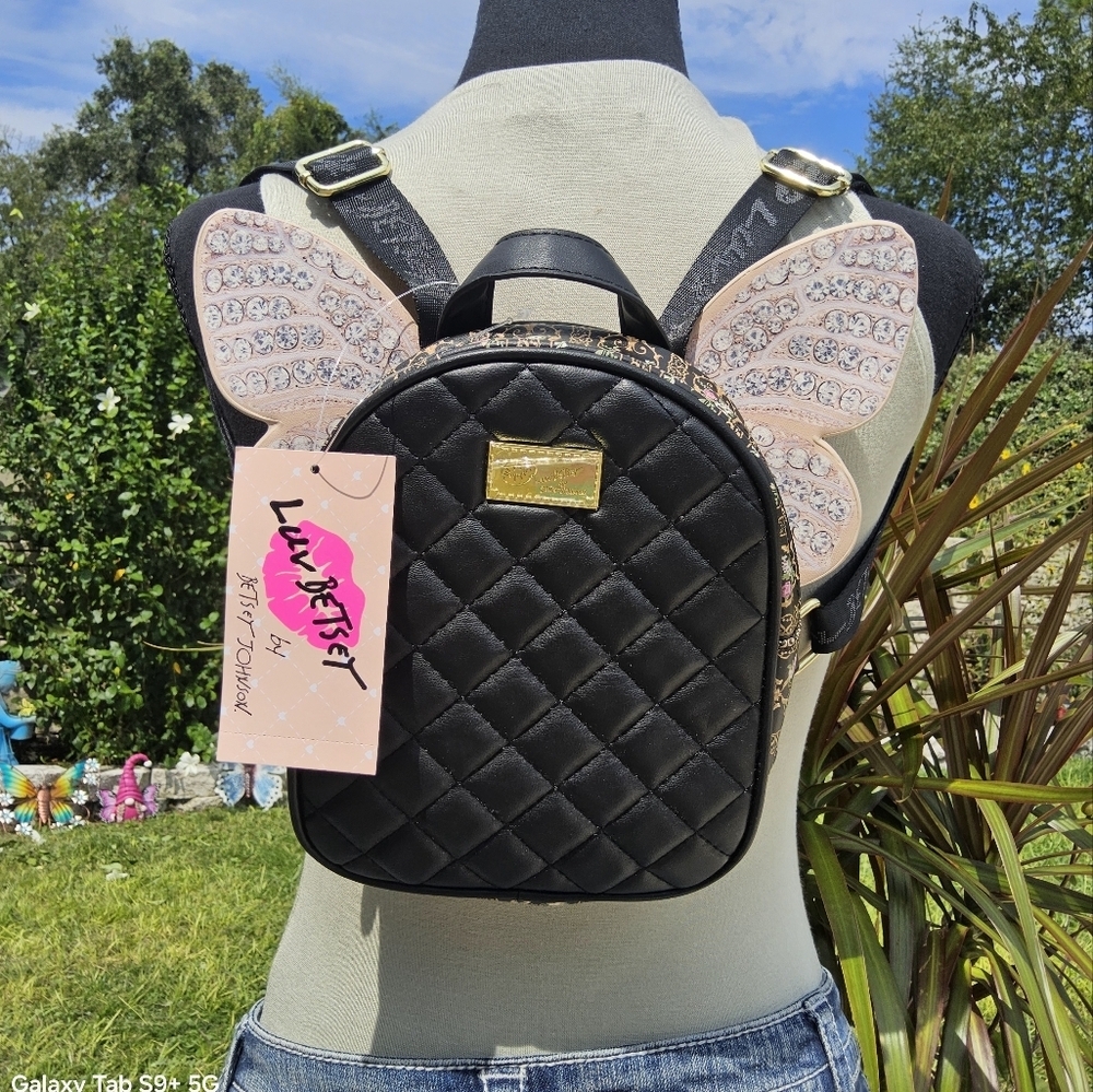 BETSEY JOHNSON BLACK LUV BETSEY KITSCH BACKPACK w/WINGS - Picture 1 of 6